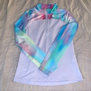 Quarter zip Nike athletic top